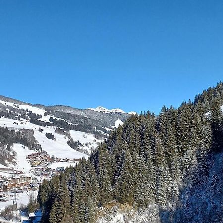Appartementhaus Daniel ซาลบาคฮินเทอร์เกลมม์ ภายนอก รูปภาพ